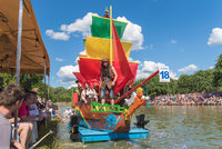 Holešovská regata vyplouvá: Navštivte největší rodinný festival u nás!