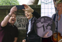 Britský showman vzal Paula McCartneyho (76) na emotivní projížďku do míst, kde vyrůstal: Vrátili »Broukovi« mládí!