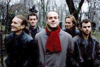 Zemřel slavný zpěvák kultovní české kapely! Smrt oznámili kolegové