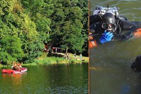 Mrtvola v Hostivařské přehradě: Utopil se tu mladík, potápěči tělo vytáhli za půl hodiny