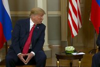 ONLINE: Putin a Trump se trumfovali ve zpoždění. A na hodiny se zavřeli jen spolu