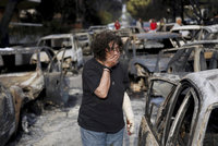 Požáry v Řecku mají už 94 obětí. Další lidé jsou ve vážném stavu v nemocnicích