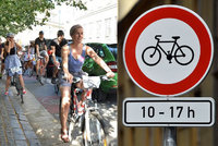 Cyklisté vyhráli: Praha 1 se proti zrušení zákazu kol v centru bránit nebude