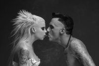 Die Antwoord vyrážejí na evropské turné: 20. srpna vystoupí v Praze