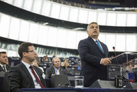 Orbán se neubránil. Europoslanci jdou po Maďarech kvůli ohrožení hodnot EU
