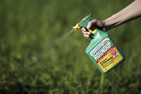 Na pole a zahradu od ledna bez glyfosátu: Zemědělce zaskočil zákaz herbicidu