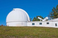 FBI náhle uzavřela vesmírnou observatoř nedaleko Roswellu. Vysvětlení překvapí