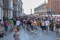 Boj Benátek s davy turistů: Za vstup do centra chystají poplatky až 10 eur