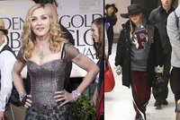 Madonna na letišti pobavila oblečením: Takhle se nosí šedesátnice!