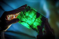 Vzácný smaragd s 5655 karáty uchvátil svět. Náhodou ho objevil horník