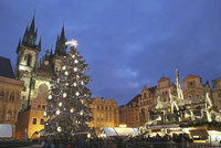 Vánoční trhy v Praze startují! Kam na ně vyrazit a jaké slasti návštěvníkům nabídnou?