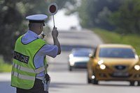 Na Olomoucku se srazila tři auta: Policisté uzavřeli dálnici D 35