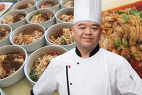 Čínská kuchyně není jen o bistrech. Šéfkuchař Čen (47) přijel do Prahy vařit rodinné sečuánské recepty