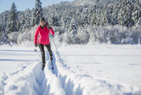 Oblíbené zimní sporty: Kolik spálí kalorií? A 3 pravidla správného pohybu!