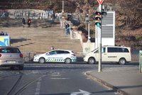 Už čtyři mrtví během jednoho víkendu! Dva muži leželi v Praze jen pár set metrů od sebe