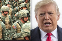 Trump žene na hranice s Mexikem další vojáky: Na migranty mohou i střílet