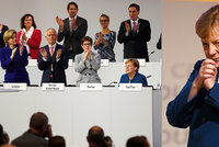 Dlouhý potlesk pro Merkelovou: „Díky, šéfko.“ Na sjezdu uznali její zásluhy