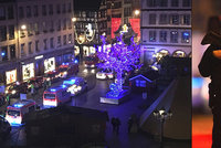 Teror na trzích ve Štrasburku: V ulicích je zásahovka. Probíhá hon na postřeleného útočníka!  Starosta upřesnil počet mrtvých