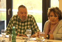 Zraněná Bohdalová v Alzheimer centru: Setkání s exmanželem Stašem