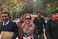 Tereza promluvila z pákistánského vězení! Slova plná slz. K soudu půjde i na Štědrý den