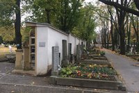Dušičky v Praze: Hřbitovy budou déle otevřené, na některých se uskuteční mše