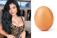 Drsné ponížení pro Kylie Jenner: O trůn ji připravilo vajíčko!