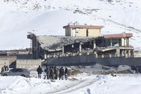 Po útoku Tálibánu na výcvikové středisko přes 120 mrtvých. Čechům se vyhnul