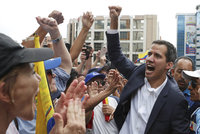 Španělé uznali prezidentem Venezuely Madurova soka. Připojilo se i Česko