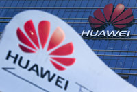 Resort obrany zakročil proti Huawei. Z mobilů musí zmizet citlivá aplikace
