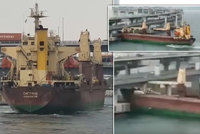 Ruská loď najela do pilíře mostu: Kapitán byl prý namol opilý
