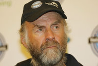 Je mu 65 let a láme rekordy: Brit Ranulph Fiennes pokořil i Mount Everest