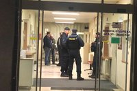 Šest mrtvých po střelbě v ostravské nemocnici: Pražská policie posiluje bezpečnostní opatření!