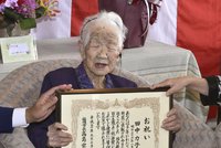 Nejstarší žena světa oslavila 118. narozeniny. Japonka dny tráví cvičením