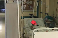 Evu (†64) nechali po operaci 2 dny na chodbě: Nemocnice při péči nepochybila, rozhodl úřad