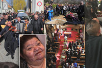 Pohřeb Věry Bílé (†64): Otevřená rakev, naříkání a davy truchlících! FOTO+VIDEO