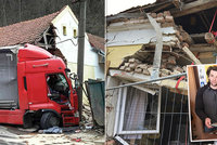 Vlna solidarity: Kamion zrušil rodině dům, radnice vyhlásila sbírku