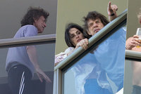 První foto Micka Jaggera po oznámení nemoci: V teplákách na balkoně s Keithem