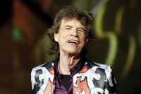 Stav Micka Jaggera po operaci srdce? Mohl umřít, prozradil jeho bratr