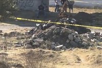 Policie našla 19 ohořelých mrtvol: Objevila je u hranic