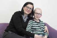 Místo prázdnin chemoterapie, místo školy operace: Samuel (10) vzdoruje rakovině, podporují ho i známé tváře