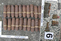 Dům na Břeclavsku ukrýval granáty, munici a trhavinu: Hotový muniční sklad, říká policie