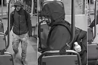 Drzý zloděj okradl v tramvaji ženu: Vytrhl jí batoh a zmizel do noci! Nepoznáváte ho?
