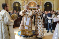 Vladyka Milan prý zneužil šestiletou holčičku, kněze vyšetřuje Vatikán
