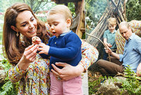 Královská rozkošňátka v akci: Kate s Williamem řádili s dětmi v lese