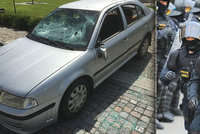 Další hromadná bitka v Kojetíně: Ránu tyčí schytal i policista