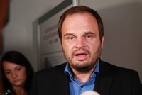 Koronavirus položil i místopředsedu ČSSD. „Válčím, zatím těsně vyhrávám,“ říká Šmarda