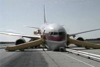 Boeingu s 61 pasažéry došlo za letu palivo! Od zázračného přistání uplynulo 36 let