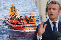 Na přerozdělování migrantů se shodlo 14 zemí EU, hlásí Macron. Kvóty Češi dál odmítají