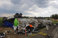 Strašlivá nehoda u Čáslavi: Z rozmáčknutého auta přežila jen Gábinka (4), policie už zná viníka