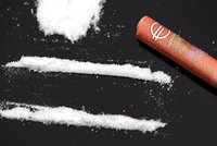 Dealeři zaplakali: Ve Francii zabavili tunu kokainu v hodnotě 1,9 miliard korun